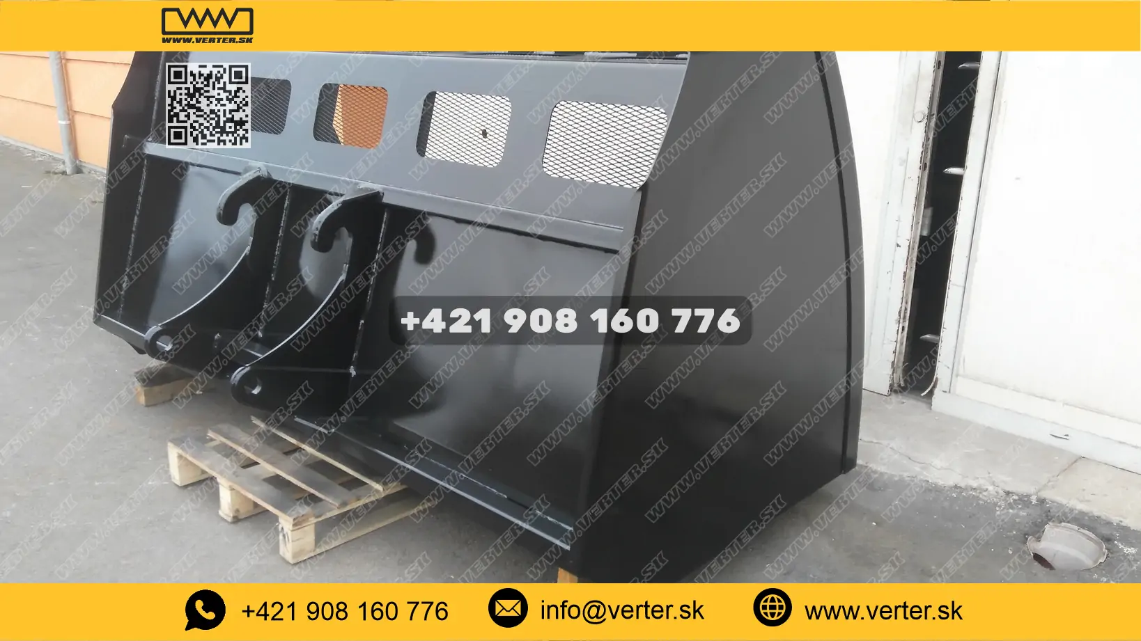 Lopata veľkoobjemová CAT TH330